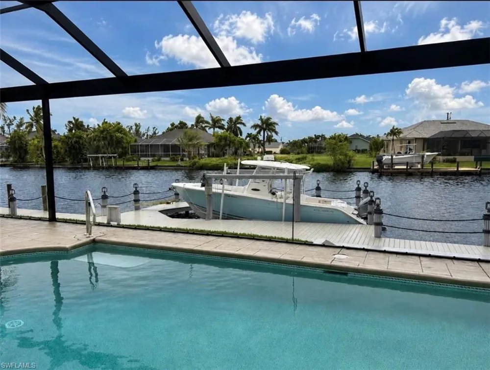 2212 SW 44th Terrace Cape Coral, FL 33914