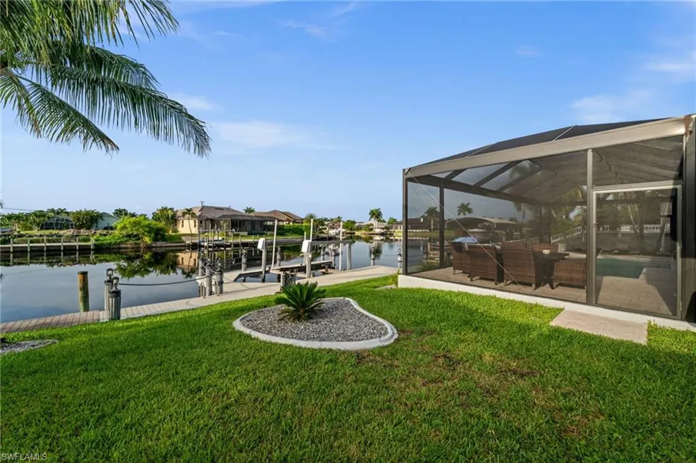 2212 SW 44th Terrace Cape Coral, FL 33914