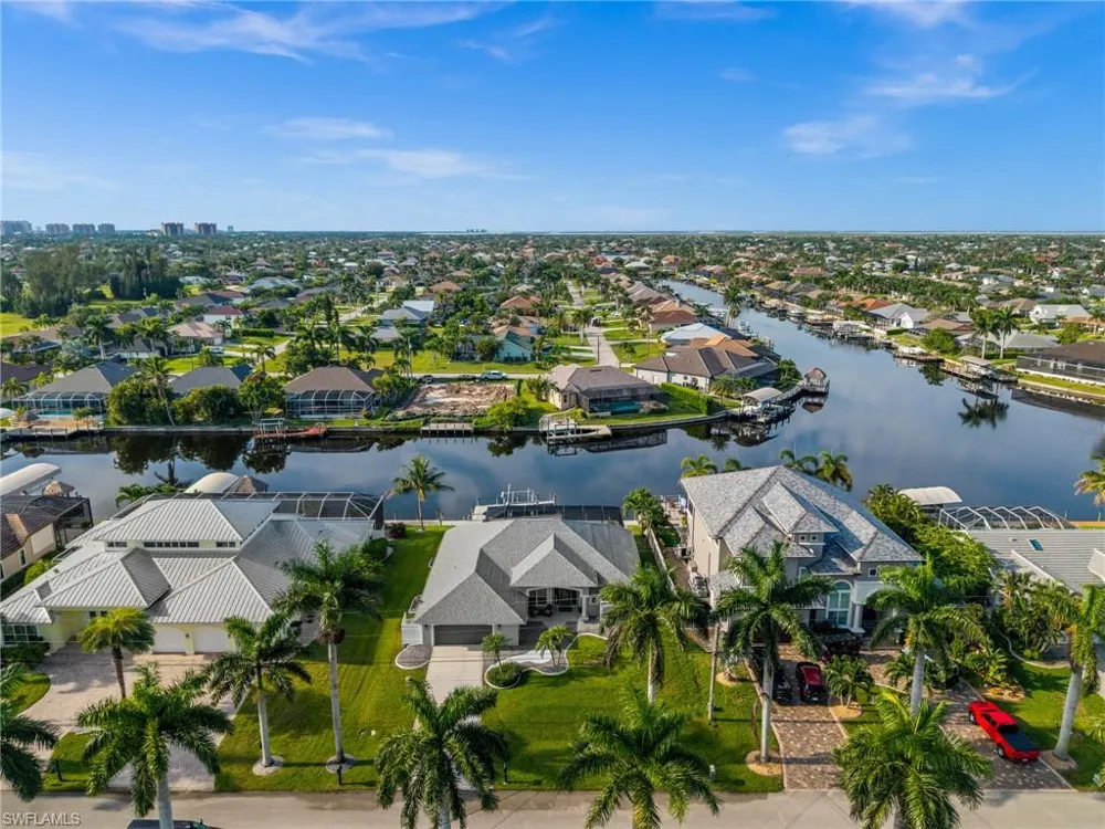 2212 SW 44th Terrace Cape Coral, FL 33914