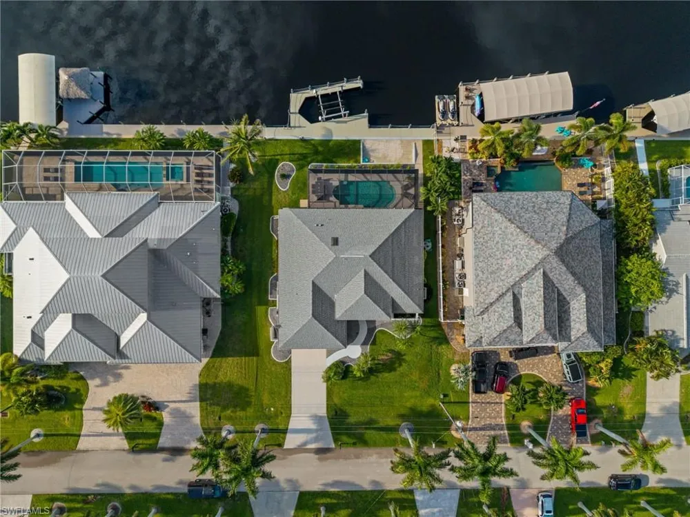 2212 SW 44th Terrace Cape Coral, FL 33914