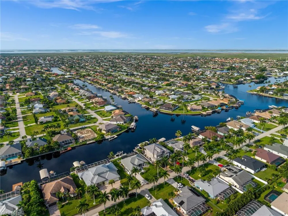 2212 SW 44th Terrace Cape Coral, FL 33914