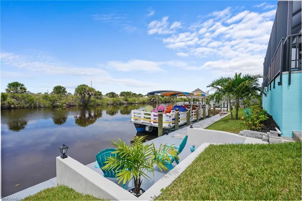 3726 NW 42nd Place Cape Coral, FL 33993