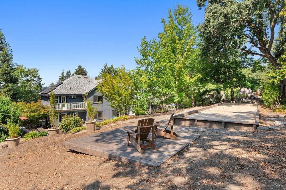 3991 Haven Court Sebastopol, CA 95472