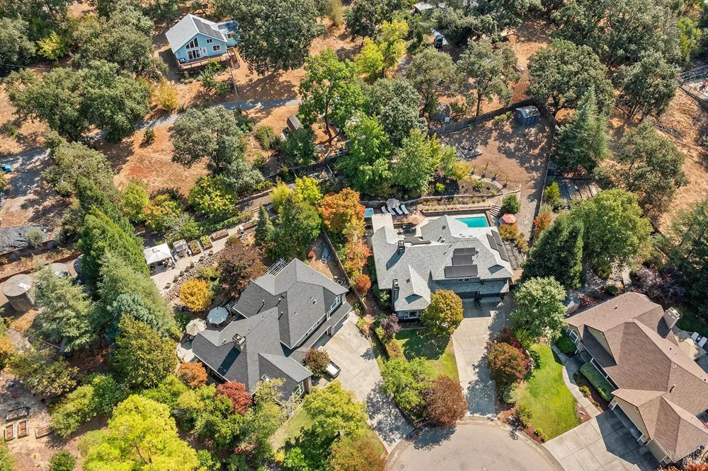 3991 Haven Court Sebastopol, CA 95472