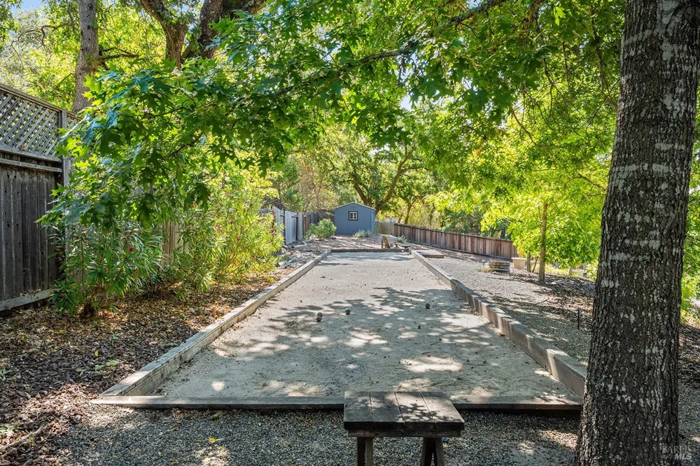 3991 Haven Court Sebastopol, CA 95472