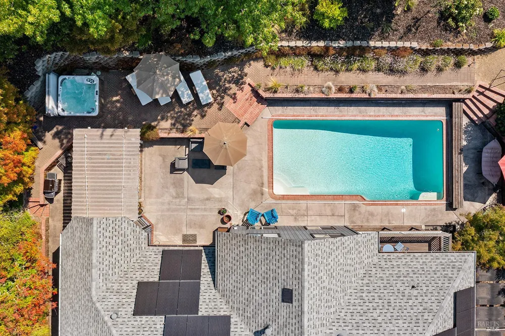 3991 Haven Court Sebastopol, CA 95472