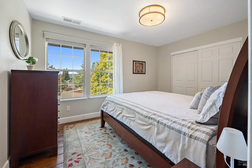 3991 Haven Court Sebastopol, CA 95472