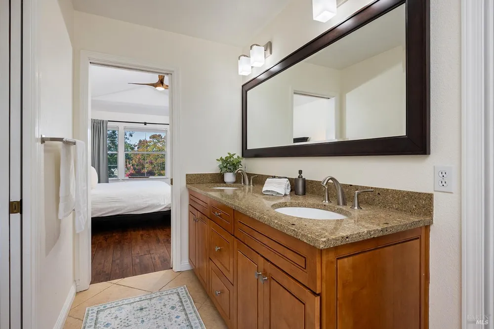 3991 Haven Court Sebastopol, CA 95472