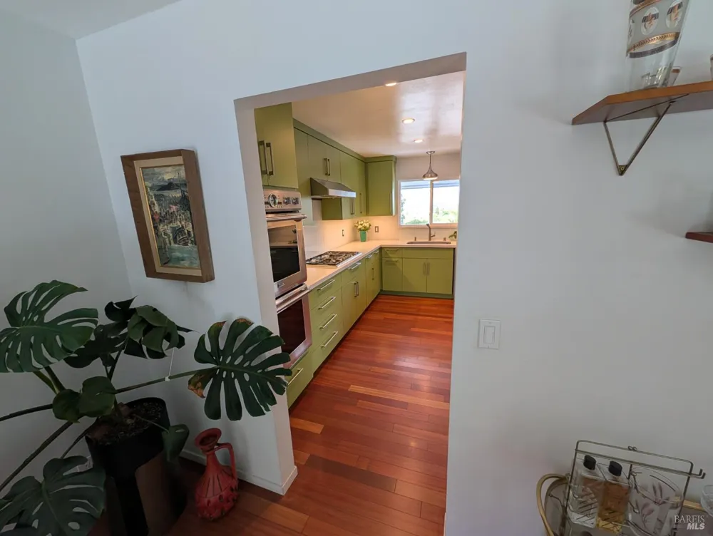 211 Hill Boulevard Petaluma, CA 94952