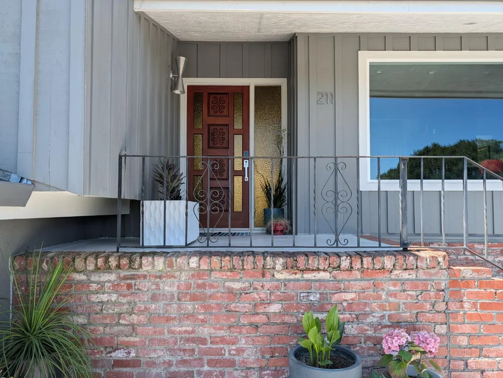 211 Hill Boulevard Petaluma, CA 94952
