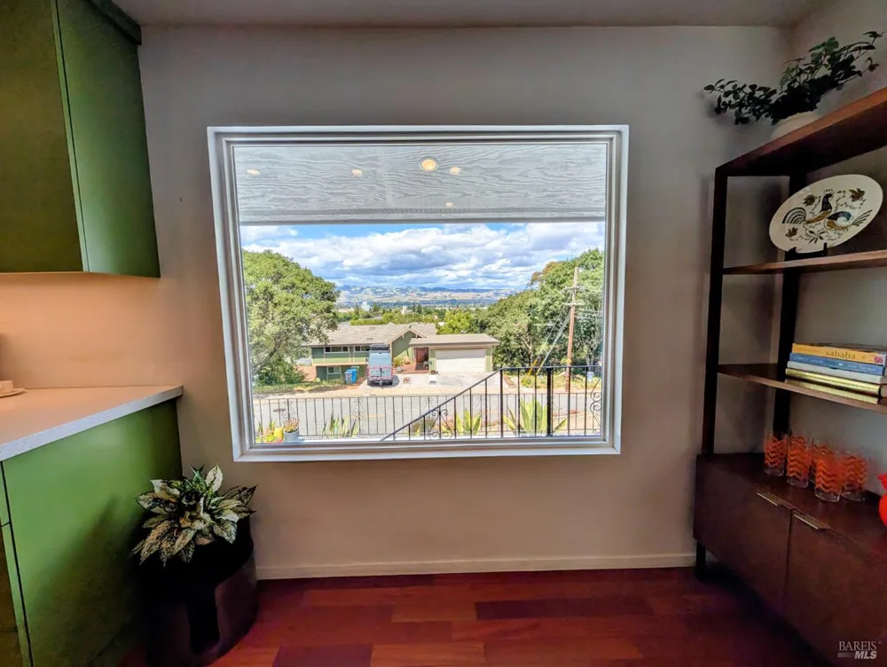 211 Hill Boulevard Petaluma, CA 94952