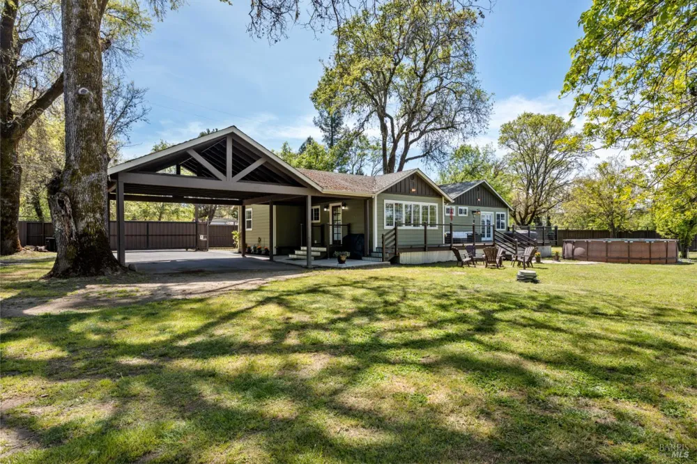 2150 Valley Road Willits, CA 95490