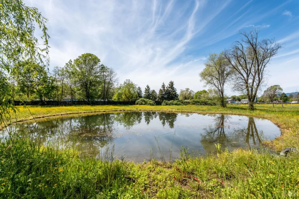 2150 Valley Road Willits, CA 95490