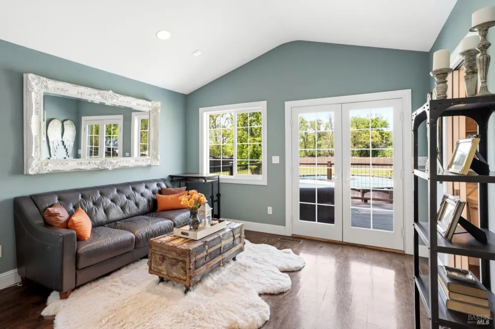 2150 Valley Road Willits, CA 95490