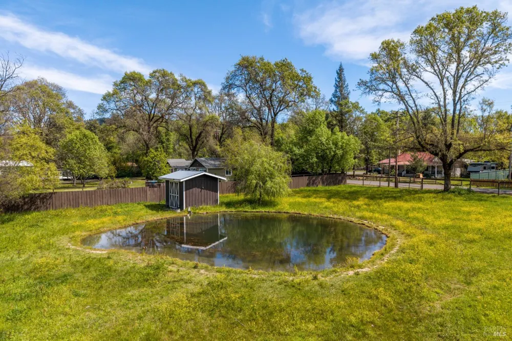2150 Valley Road Willits, CA 95490