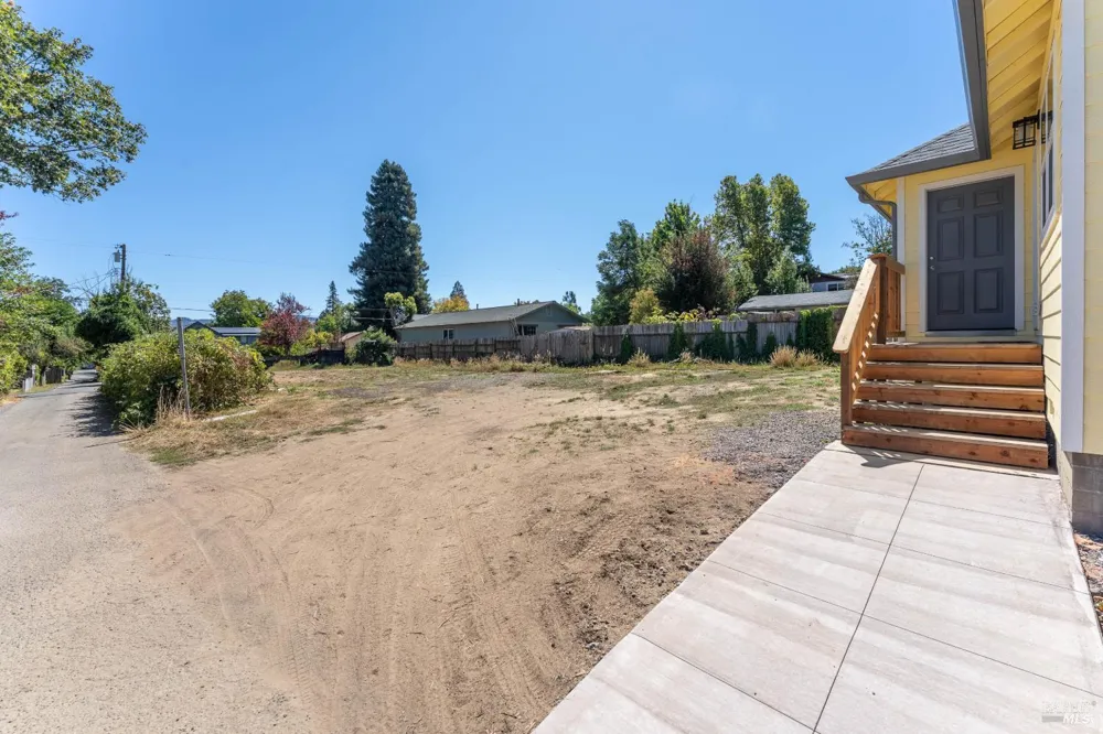 355 North Street Willits, CA 95490