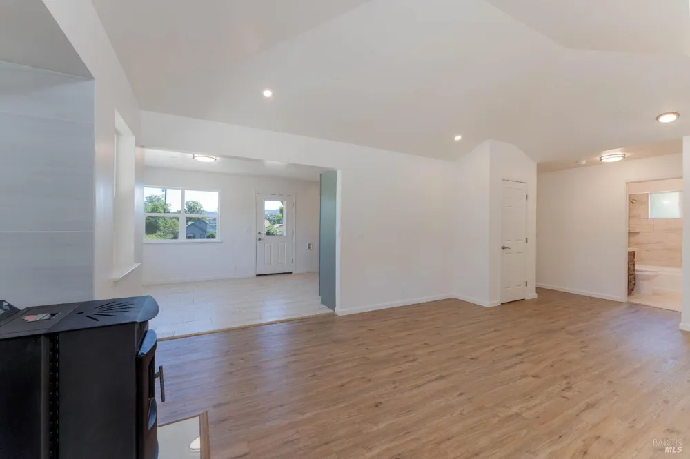 355 North Street Willits, CA 95490