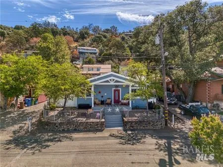 2890 Silverado Lane Clearlake, CA 95422