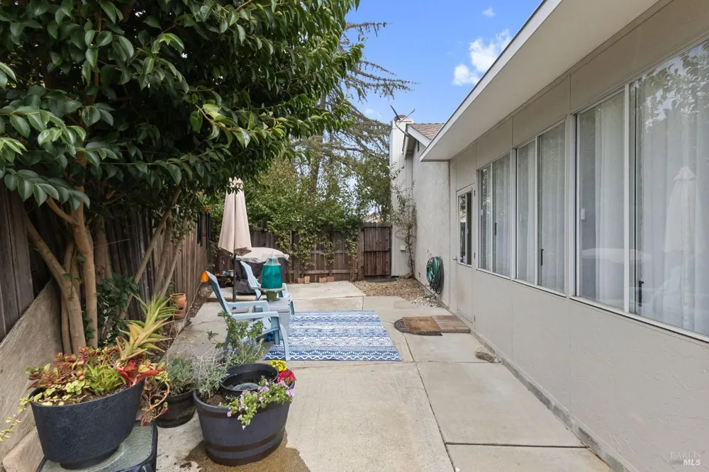 910 Javan Way Suisun City, CA 94585
