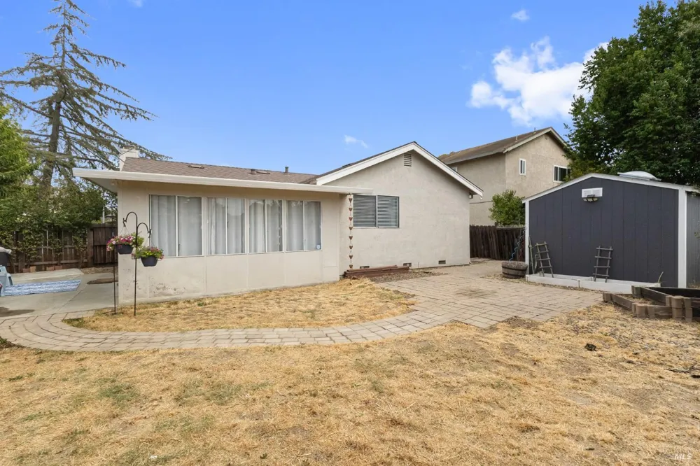 910 Javan Way Suisun City, CA 94585
