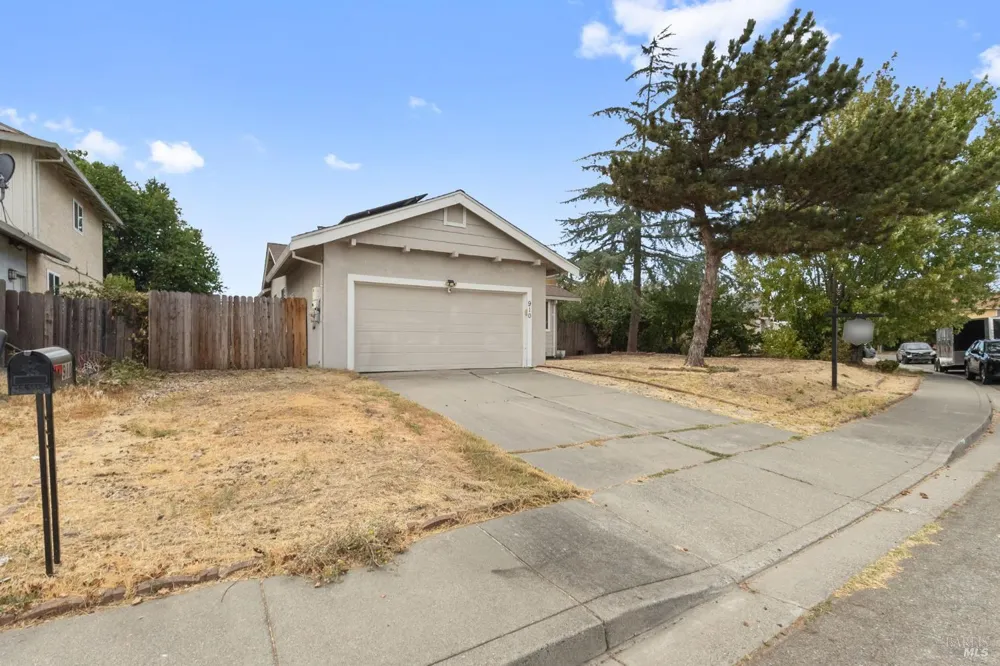 910 Javan Way Suisun City, CA 94585