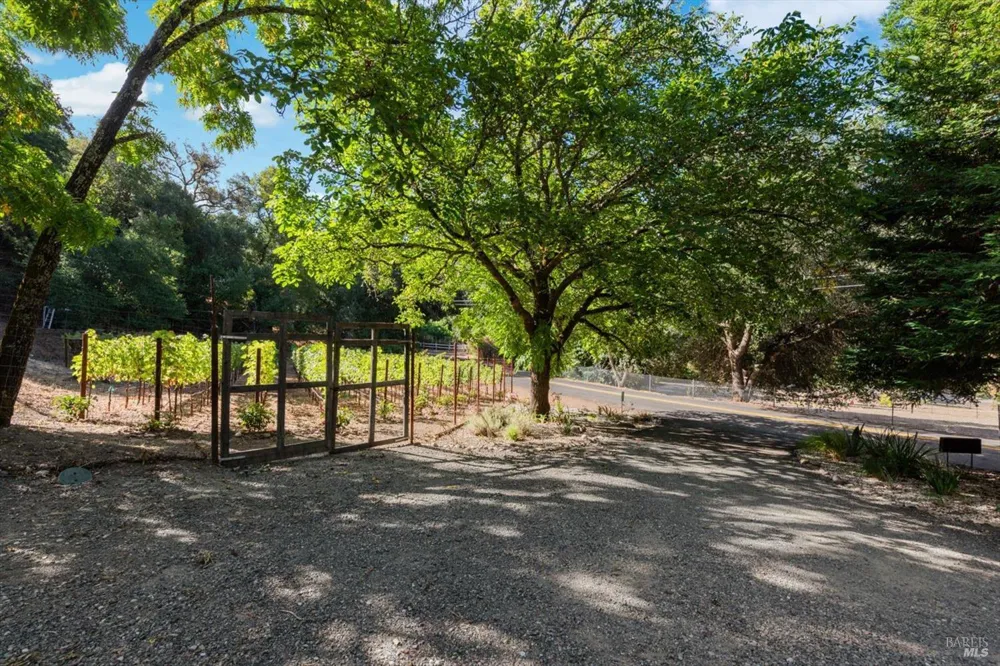 5266 Dry Creek Road Napa, CA 94558
