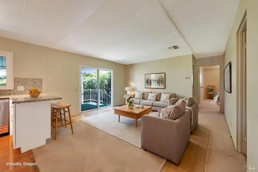 112 Sunrise Lane Novato, CA 94949