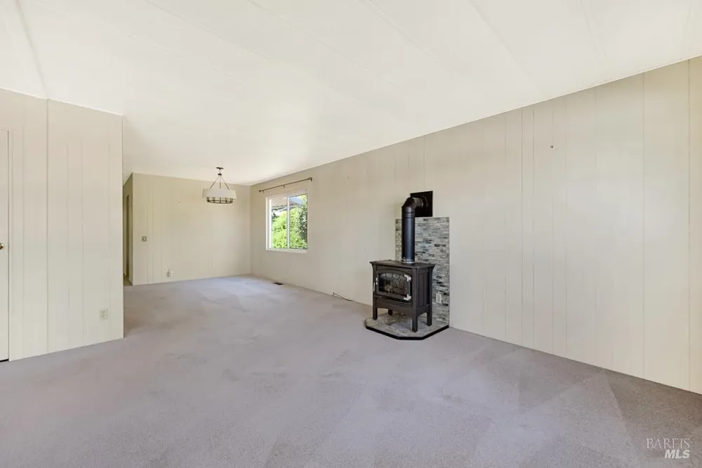 112 Sunrise Lane Novato, CA 94949