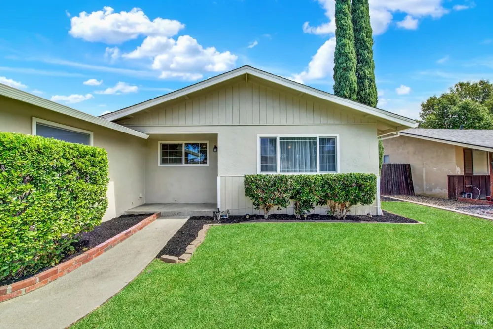 275 Bowline Drive Vacaville, CA 95687