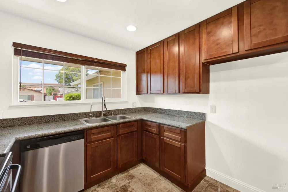 275 Bowline Drive Vacaville, CA 95687