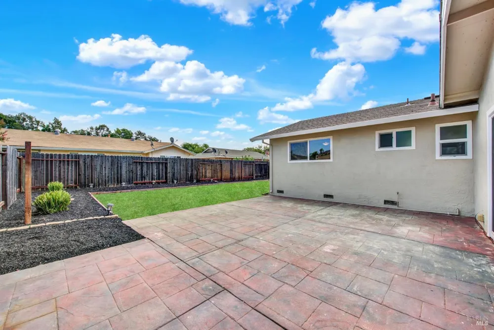 275 Bowline Drive Vacaville, CA 95687