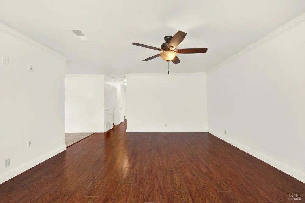 275 Bowline Drive Vacaville, CA 95687