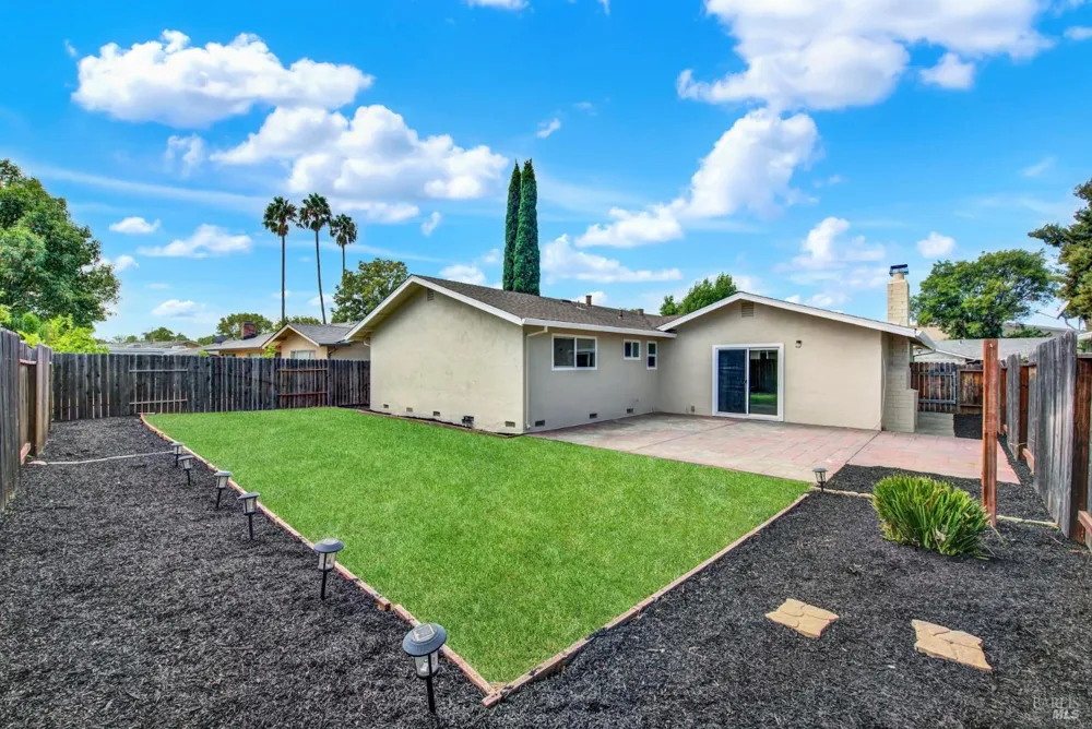 275 Bowline Drive Vacaville, CA 95687
