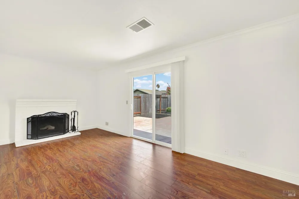 275 Bowline Drive Vacaville, CA 95687