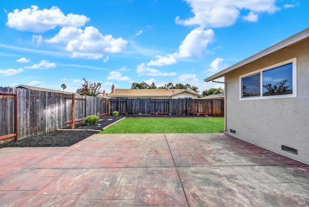 275 Bowline Drive Vacaville, CA 95687