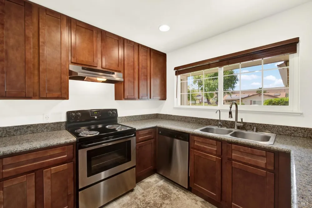 275 Bowline Drive Vacaville, CA 95687