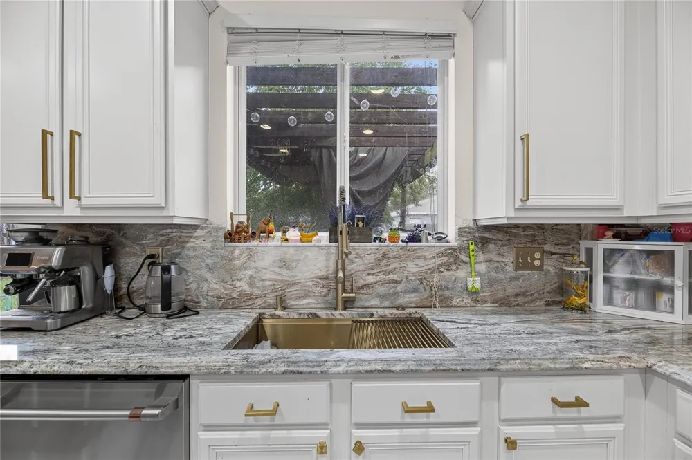 11132 RUNNING PINE DRIVE Riverview, FL 33569