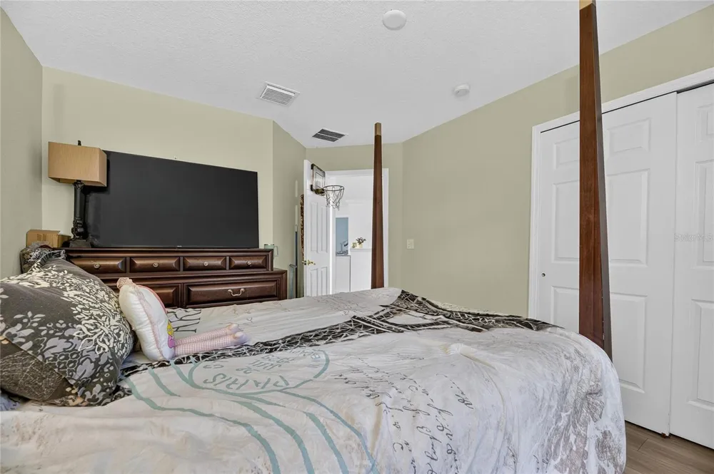 11132 RUNNING PINE DRIVE Riverview, FL 33569