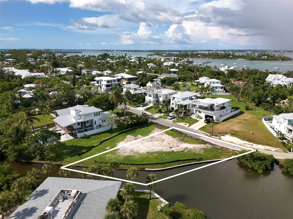 6801 LONGBOAT DRIVE S Longboat Key, FL 34228