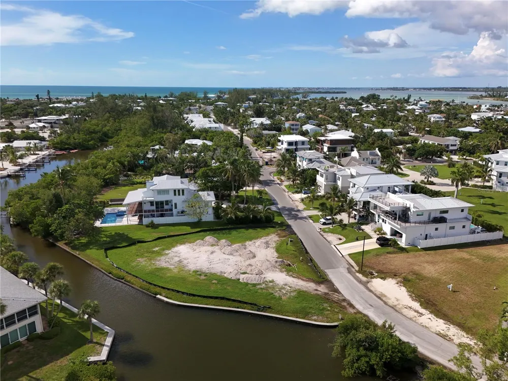 6801 LONGBOAT DRIVE S Longboat Key, FL 34228