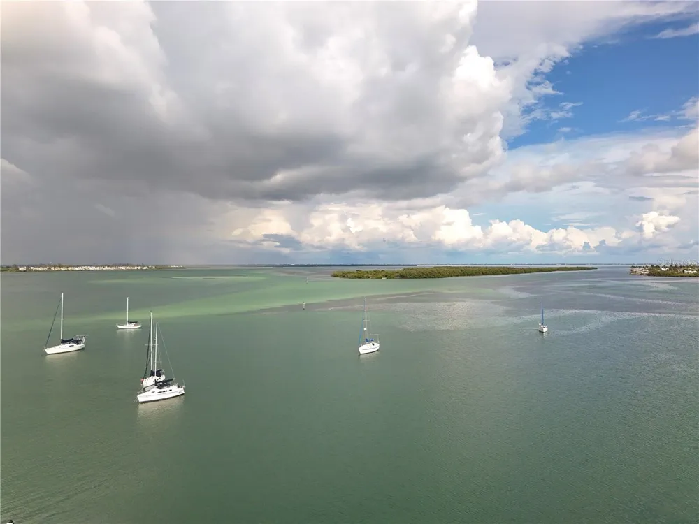 6801 LONGBOAT DRIVE S Longboat Key, FL 34228