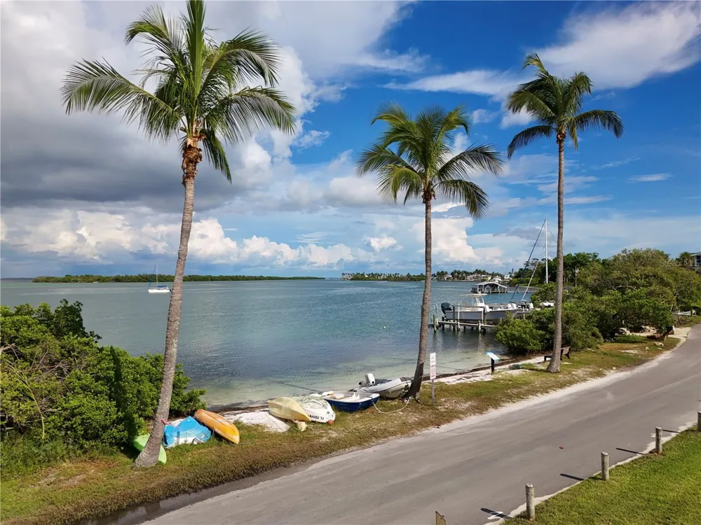 6801 LONGBOAT DRIVE S Longboat Key, FL 34228