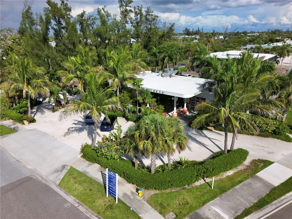 6801 LONGBOAT DRIVE S Longboat Key, FL 34228