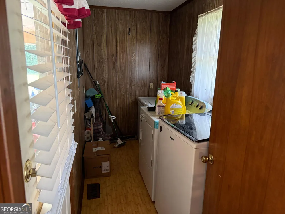 319 Poppy RD Ocilla, GA 31774