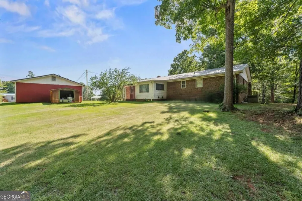 25 Dubignon DR Toccoa, GA 30577