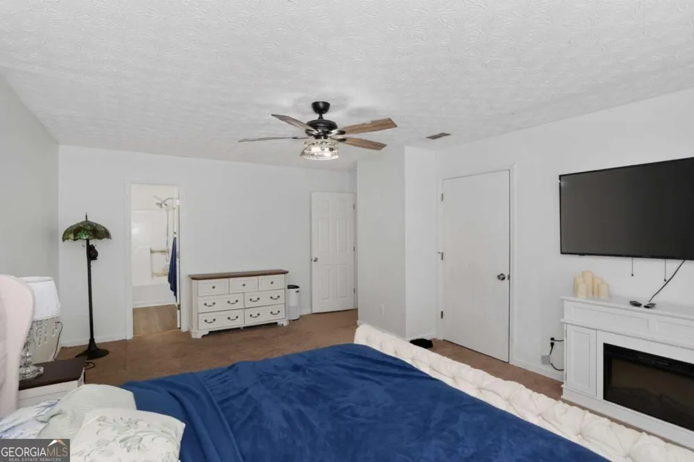 222 Valley Brook DR Woodstock, GA 30188