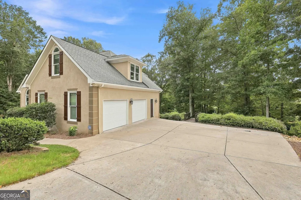 265 Broadmoor DR Fayetteville, GA 30215