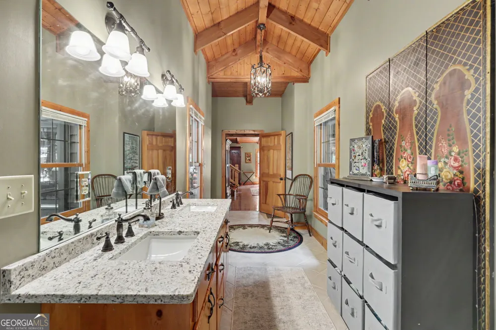 259 Eagle Chase CIR Dillard, GA 30537