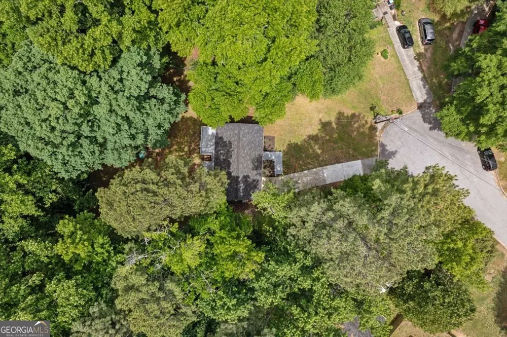 394 Burr Oak CT Lawrenceville, GA 30046