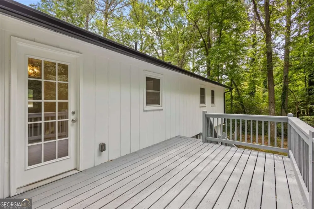 394 Burr Oak CT Lawrenceville, GA 30046